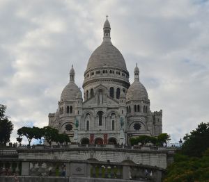 Square Louise Michel